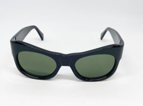 Gucci GG 0870S 001 Sunglasses Black / Green Oval / Cat Eye Gallery Image 0